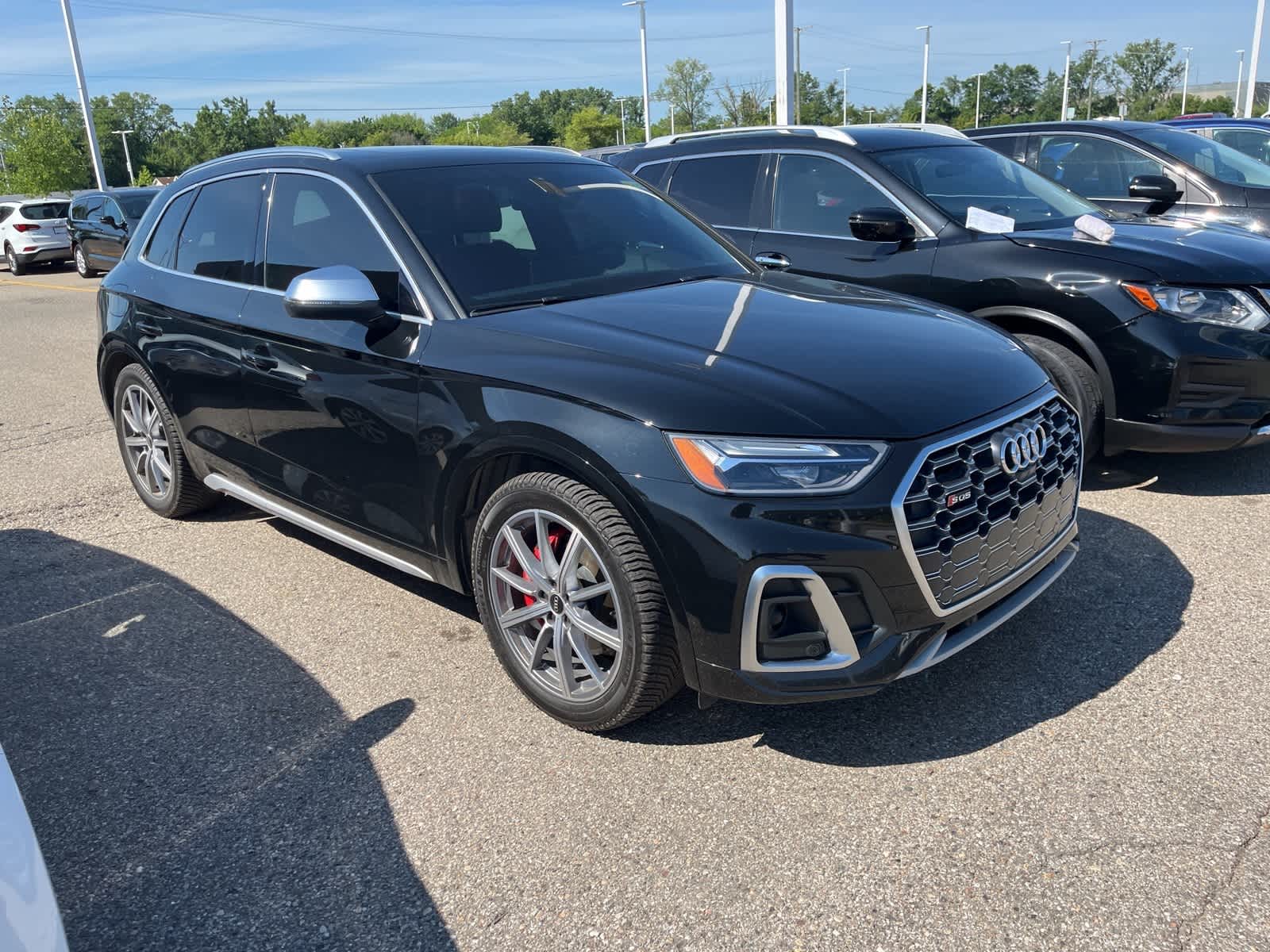 Thumbnail: 2021 Audi SQ5 - 17