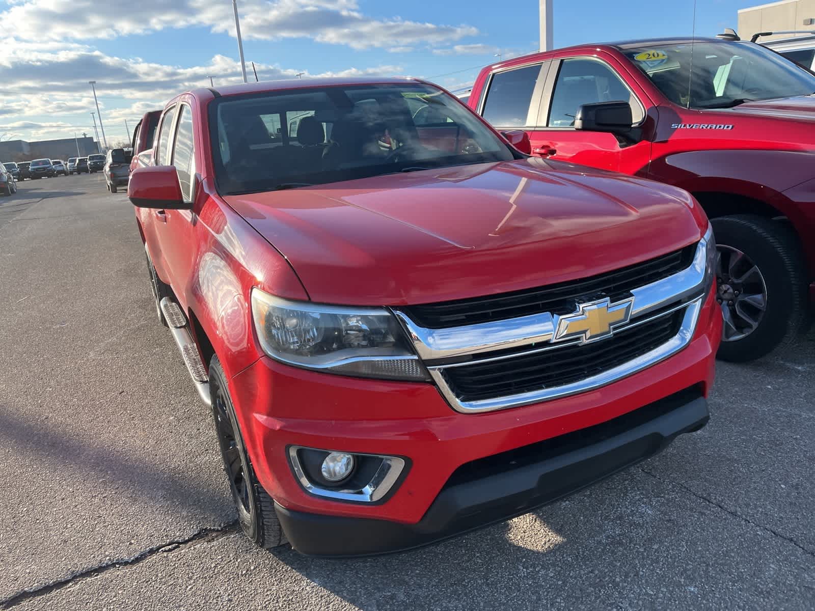 Thumbnail: 2018 Chevrolet Colorado - 22