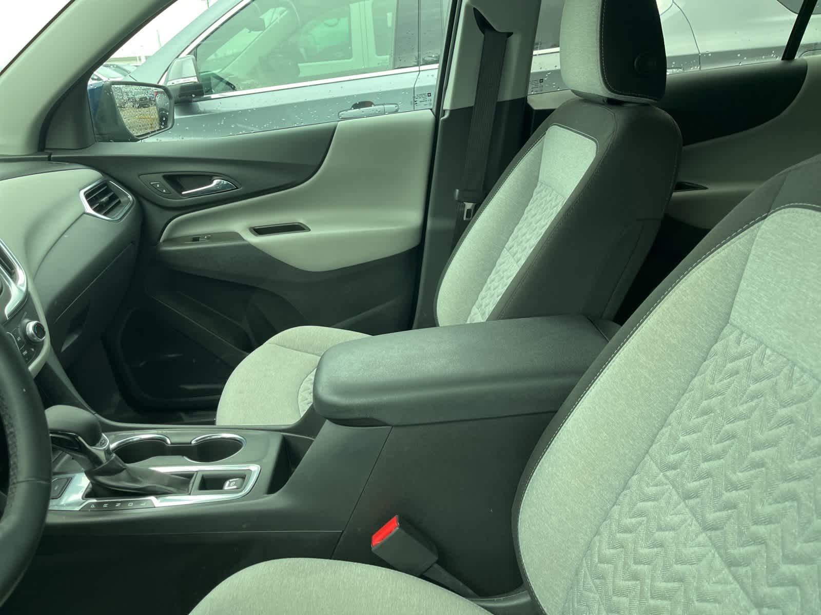 Thumbnail: 2023 Chevrolet Equinox - 22