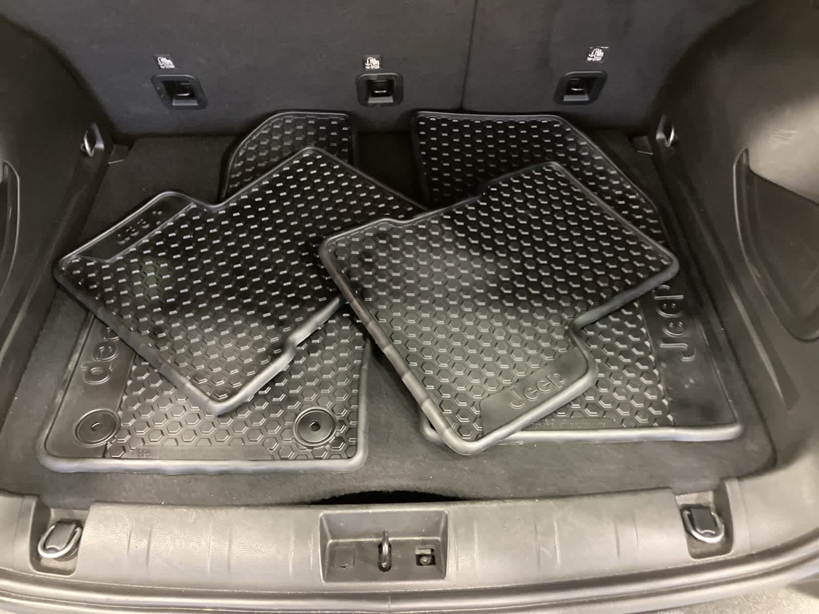 Thumbnail: 2023 Jeep Renegade - 28