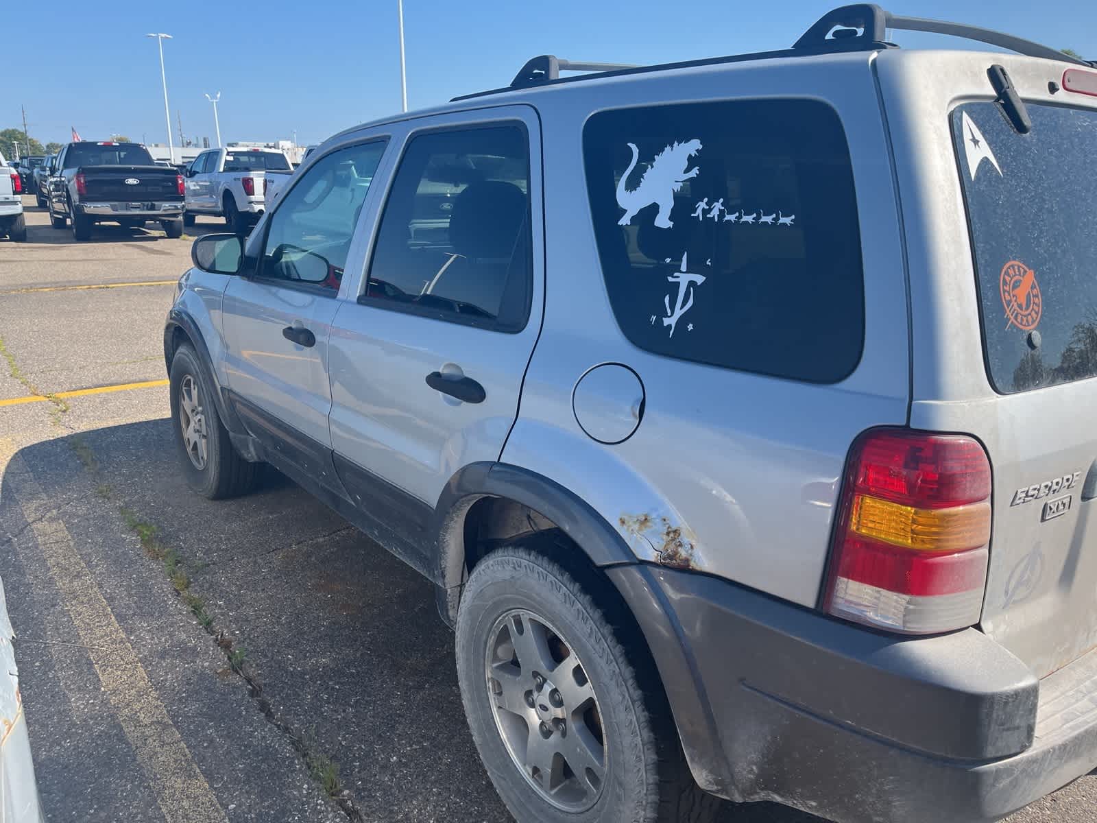 Thumbnail: 2004 Ford Escape - 9