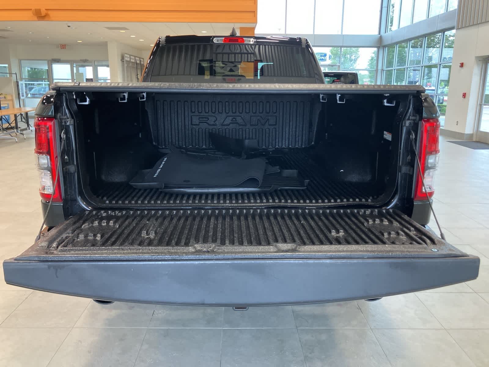 Thumbnail: 2019 RAM 1500 - 30