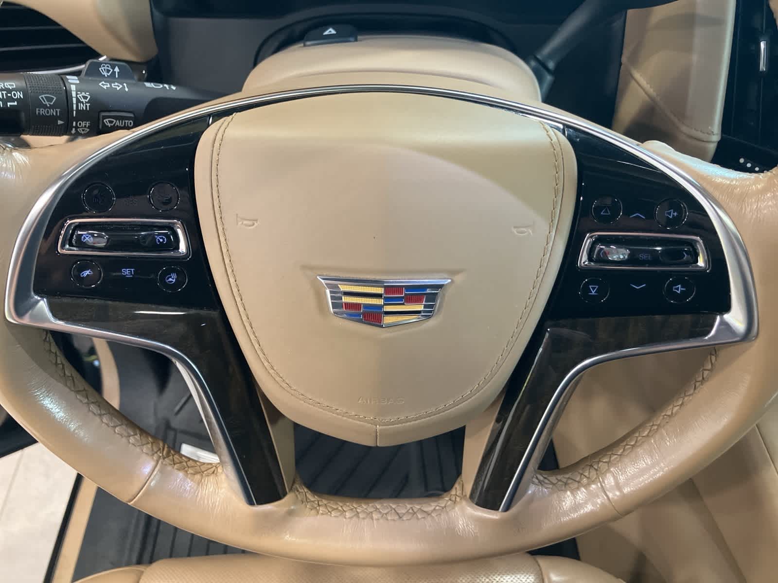 Thumbnail: 2019 Cadillac Escalade - 19