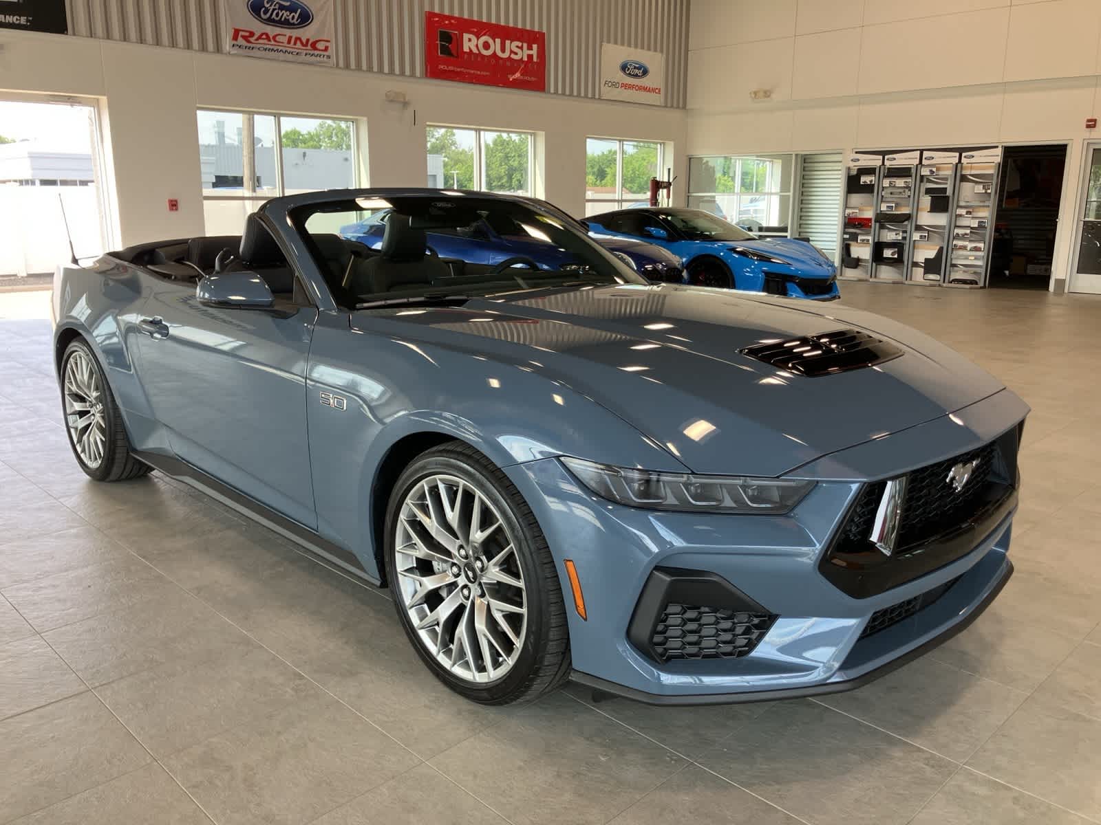 Thumbnail: 2025 Ford Mustang - 3