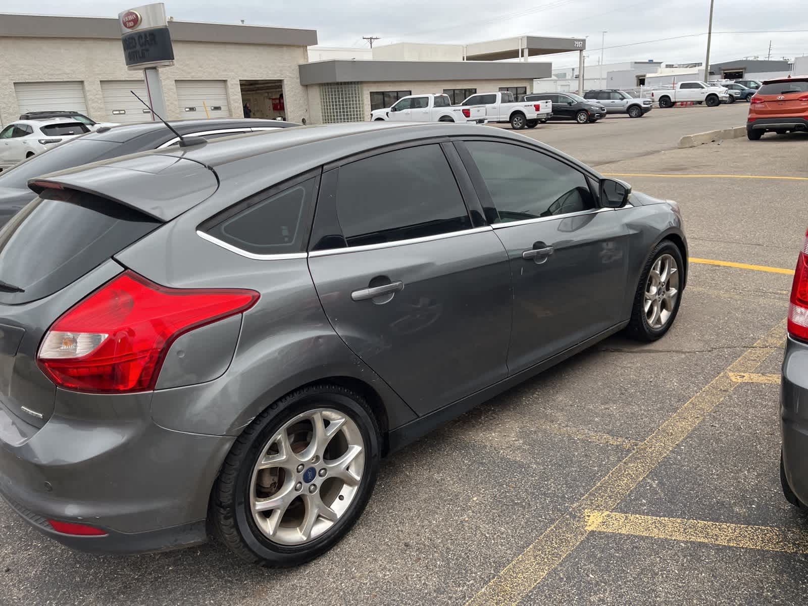 Thumbnail: 2014 Ford Focus - 12