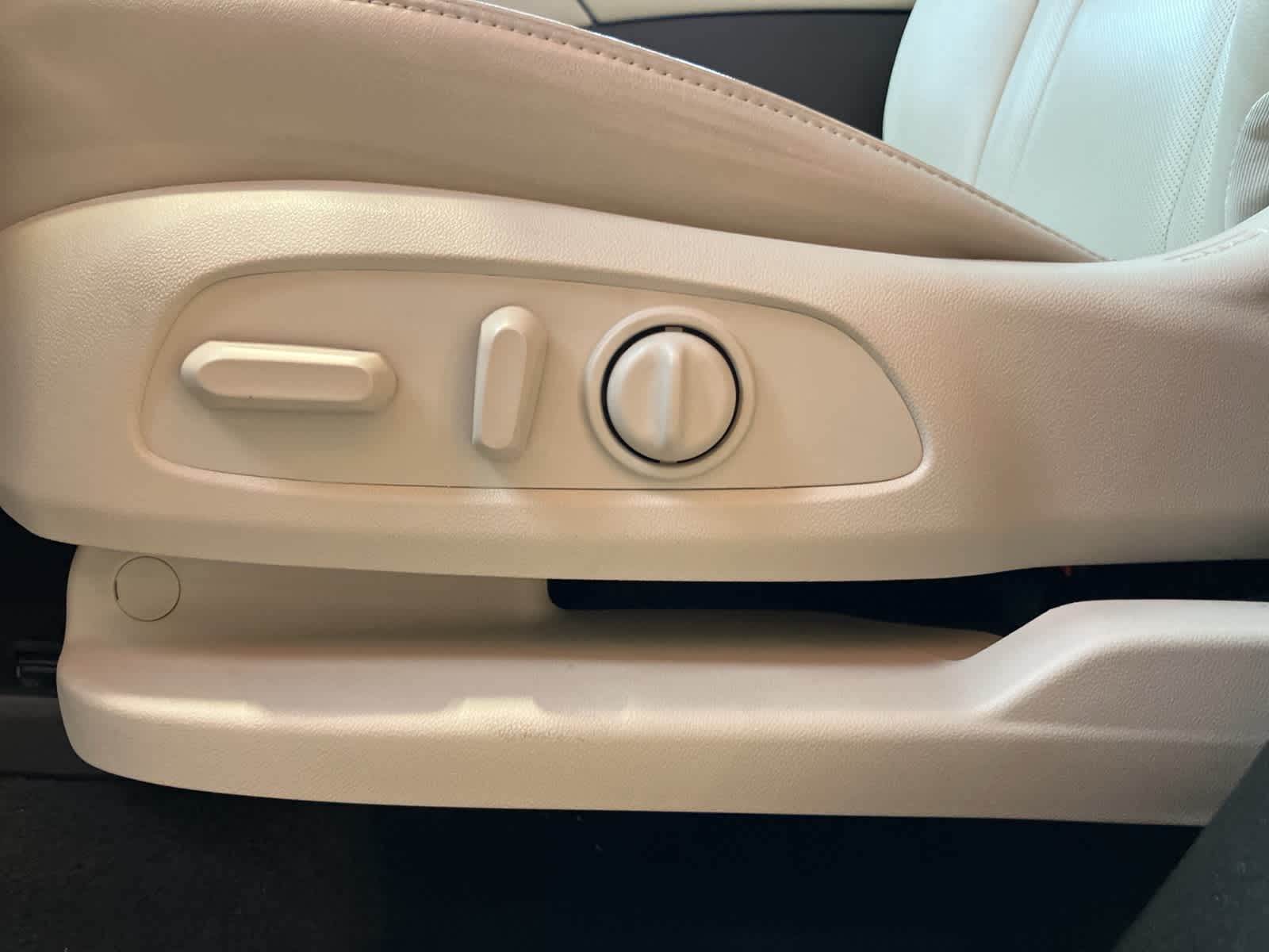 Thumbnail: 2022 Buick Enclave - 11