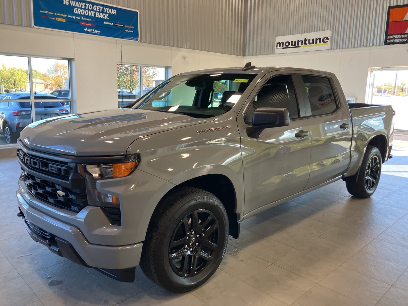 Thumbnail: 2024 Chevrolet Silverado 1500 - 1