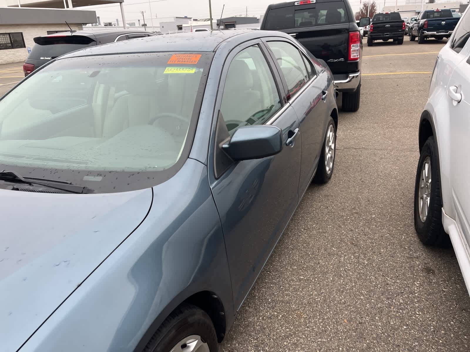 Thumbnail: 2011 Ford Fusion - 7