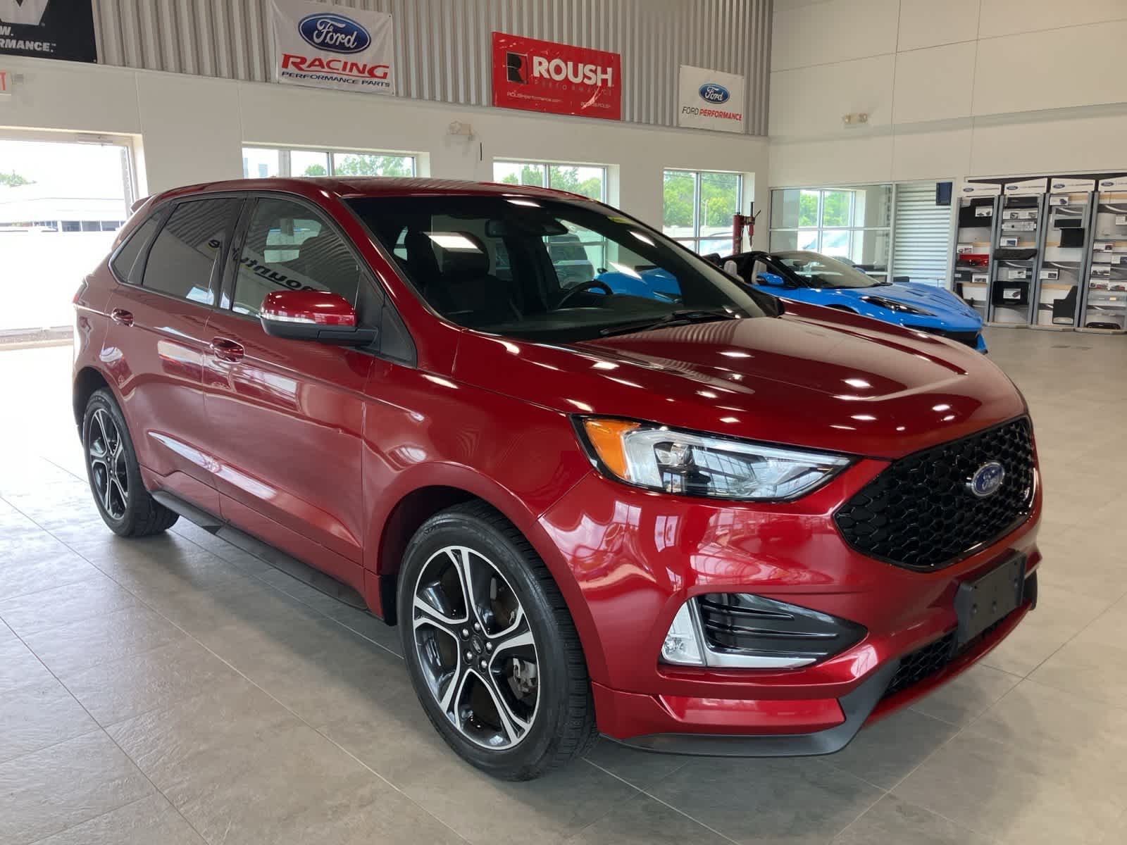 Thumbnail: 2019 Ford Edge - 3