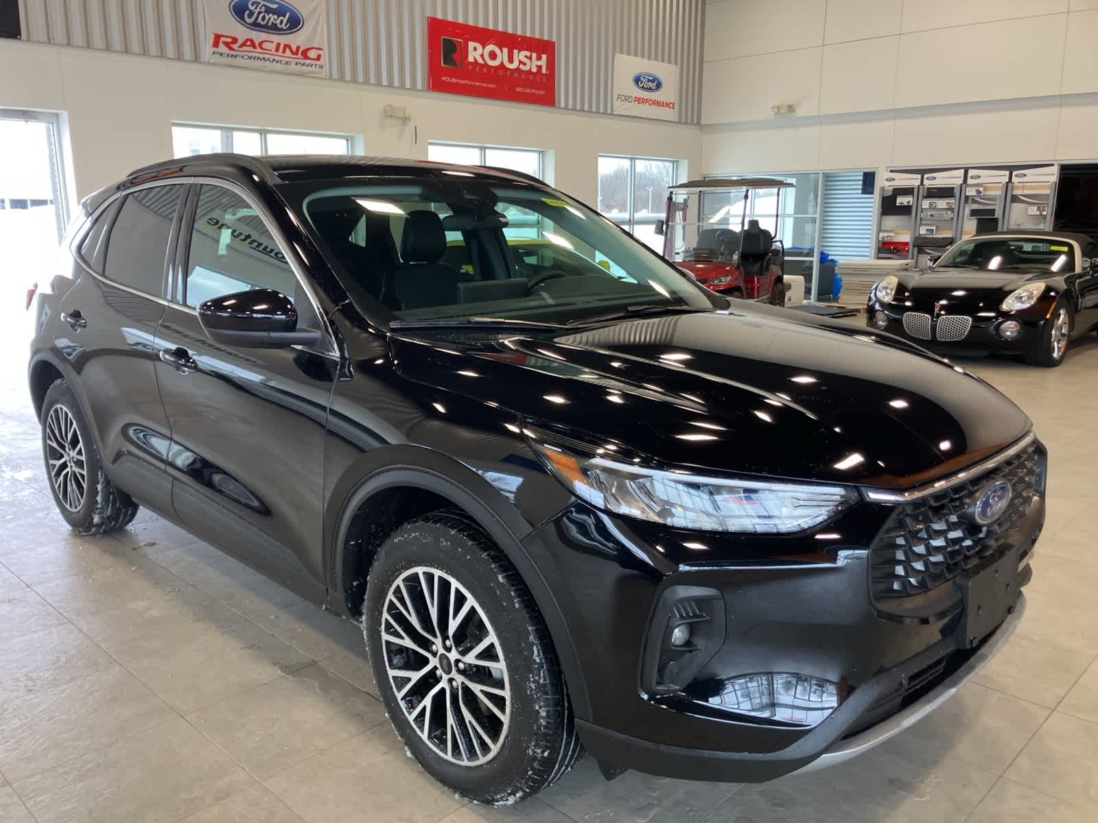 Thumbnail: 2025 Ford Escape - 3