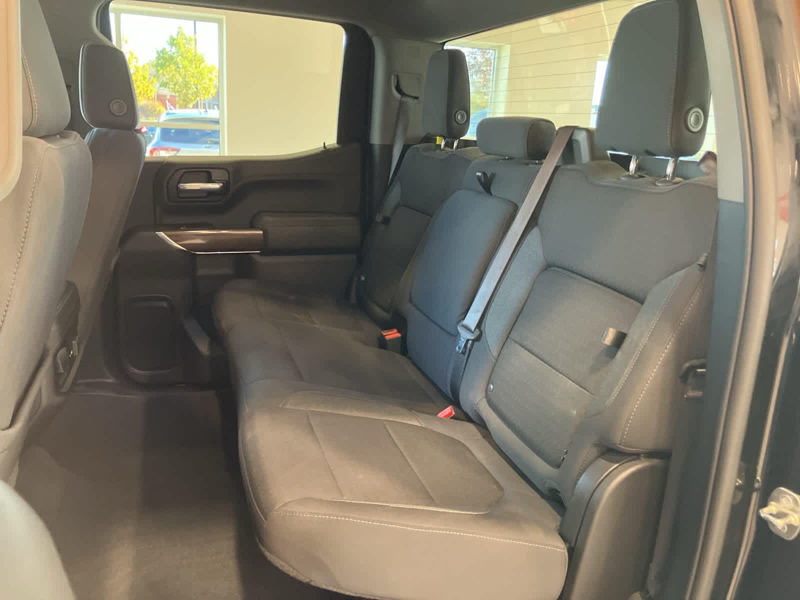 Thumbnail: 2021 Chevrolet Silverado 1500 - 25