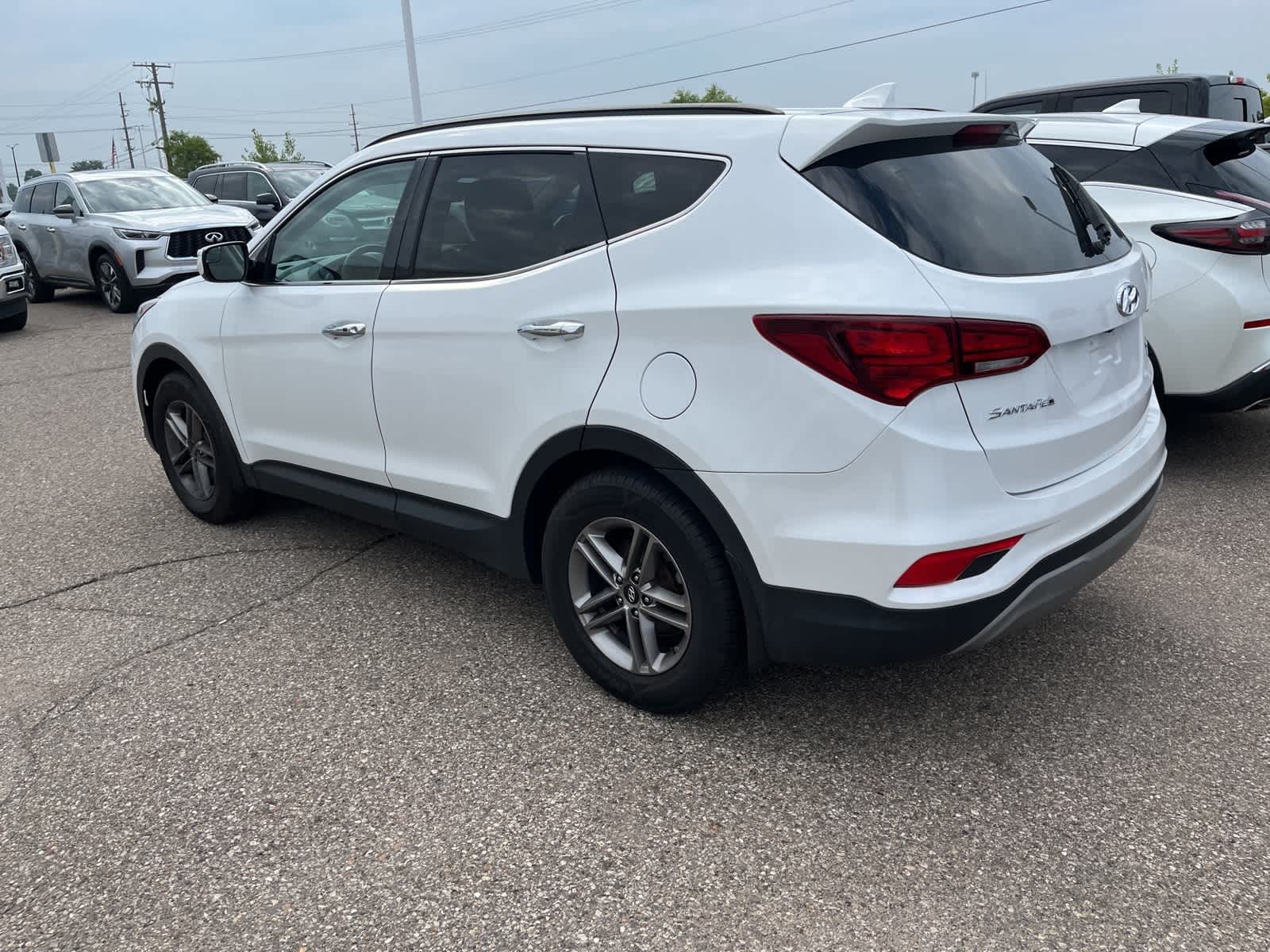 Thumbnail: 2018 Hyundai Santa Fe - 7