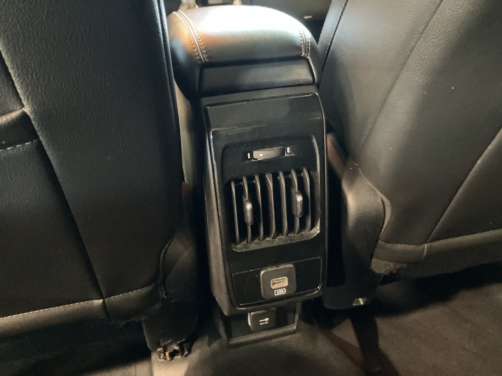 Thumbnail: 2022 Jeep Compass - 24