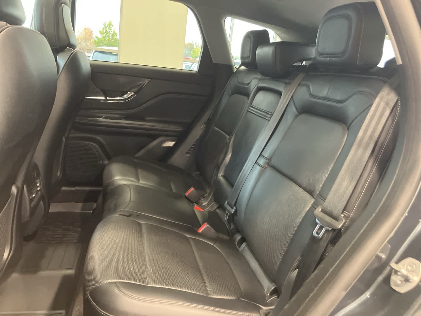 Thumbnail: 2022 Lincoln Corsair - 26