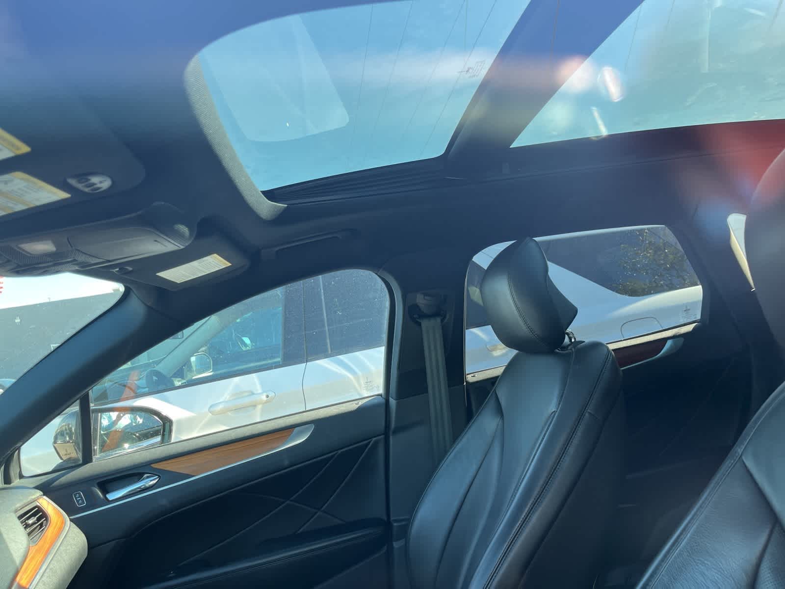 Thumbnail: 2019 Lincoln MKC - 23