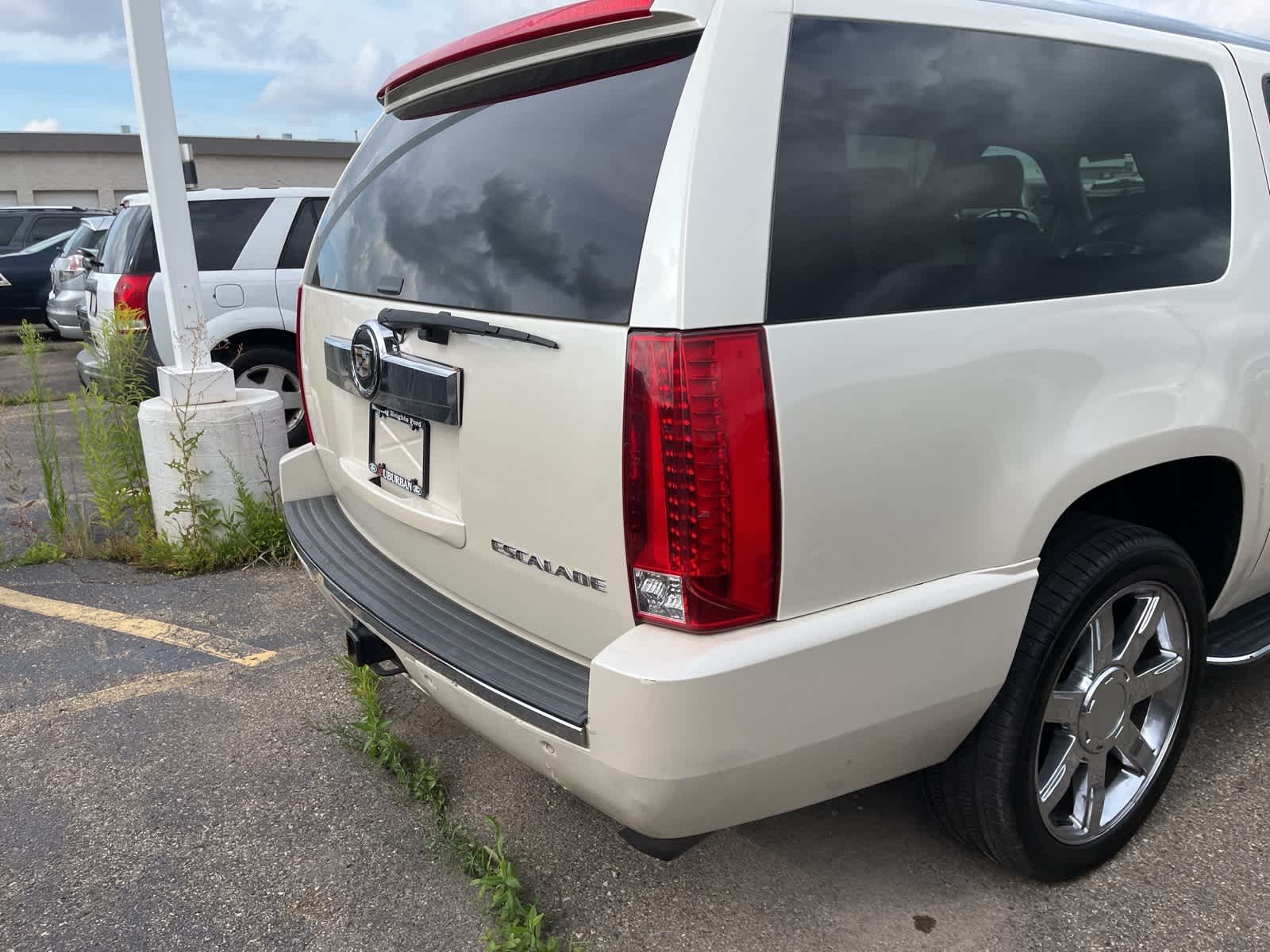 Thumbnail: 2008 Cadillac Escalade - 12