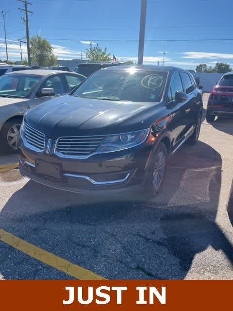 2018 Lincoln MKX Reserve -
                Sterling Heights, MI