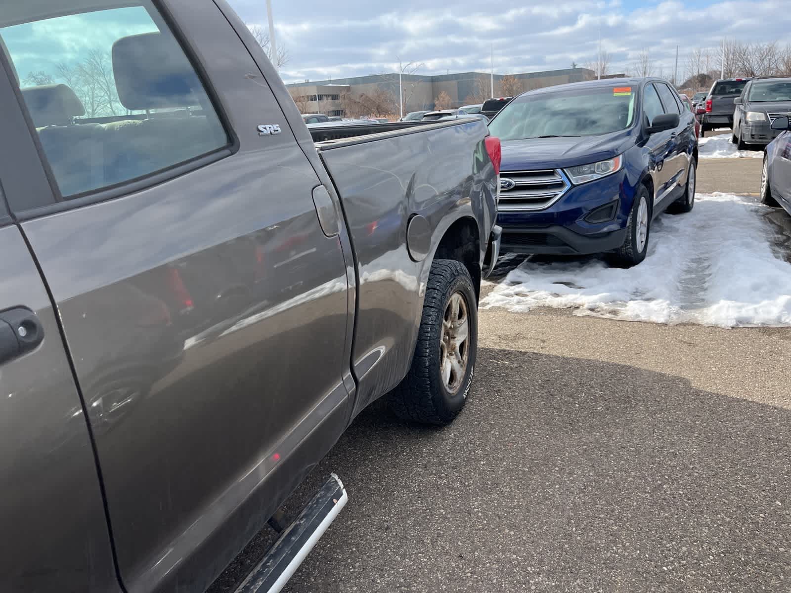 Thumbnail: 2010 Toyota Tundra - 9