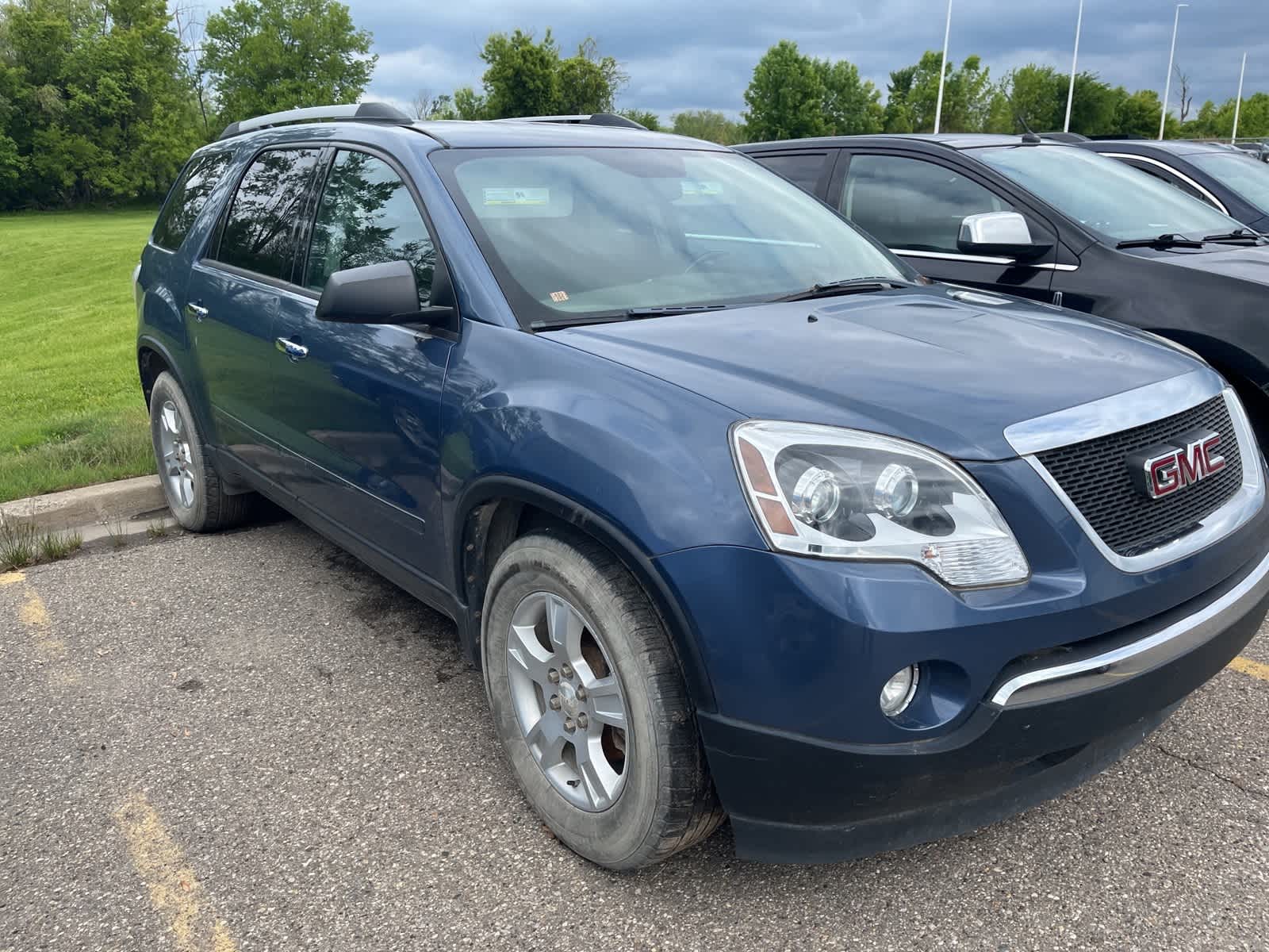 Thumbnail: 2012 GMC Acadia - 17