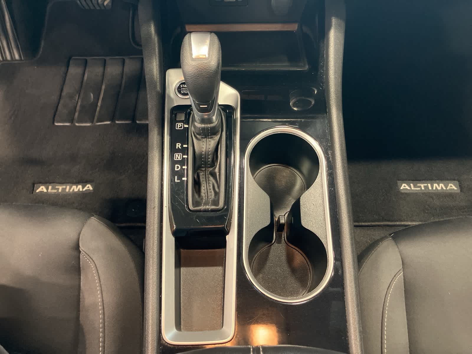 Thumbnail: 2024 Nissan Altima - 15