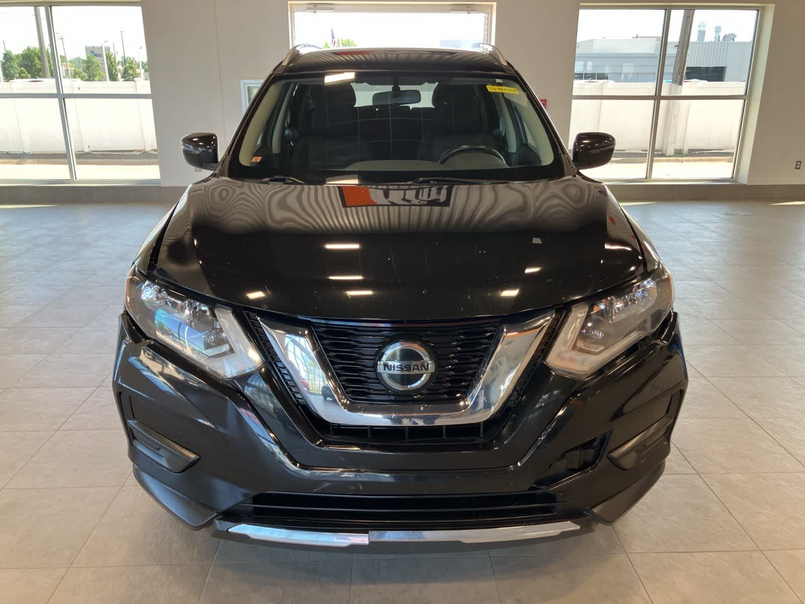 Thumbnail: 2018 Nissan Rogue - 2