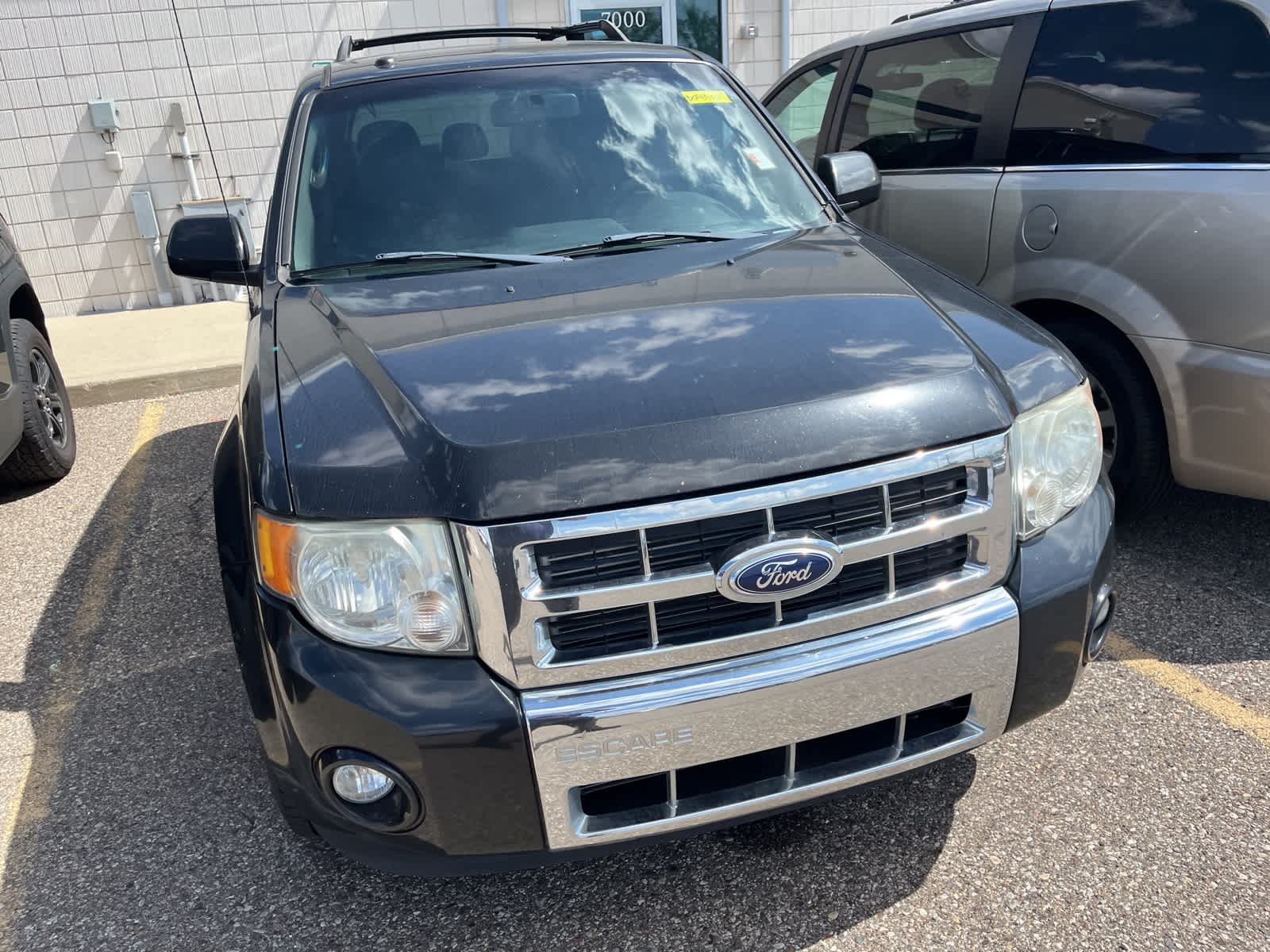 Thumbnail: 2011 Ford Escape - 22