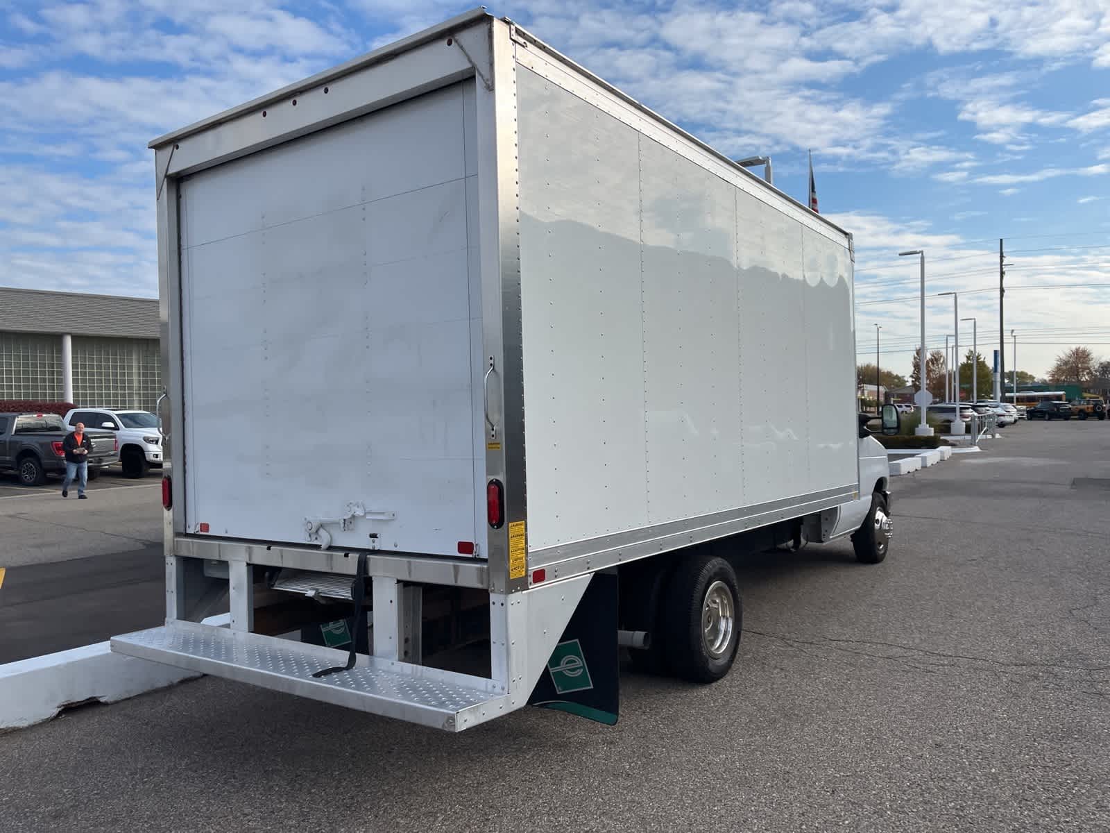 Thumbnail: 2024 Ford Econoline - 18