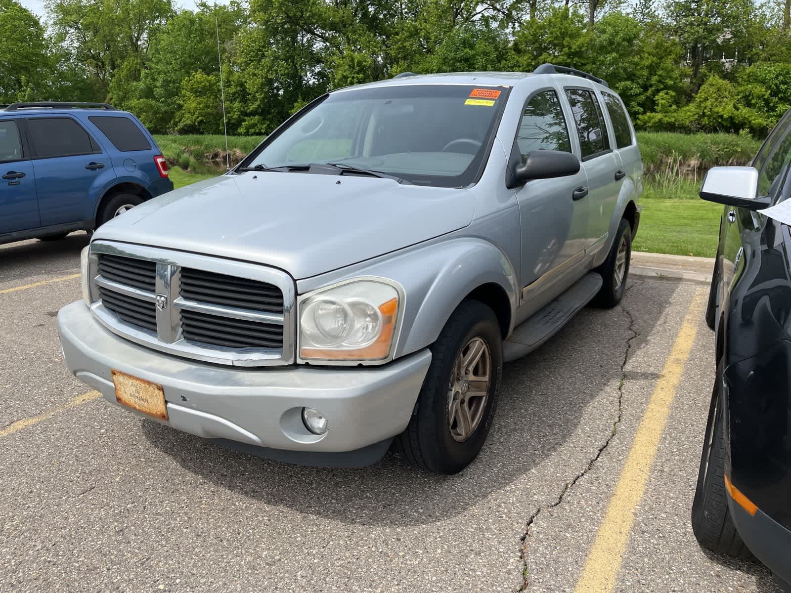 2005 Dodge Durango SLT -
                  Sterling Heights, MI