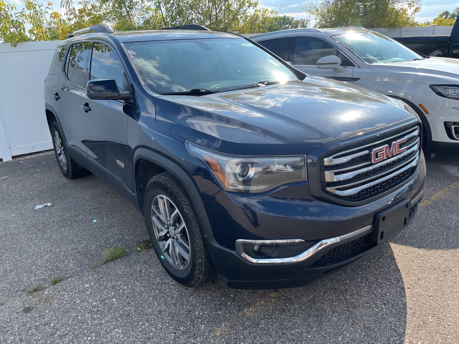 Thumbnail: 2017 GMC Acadia - 17