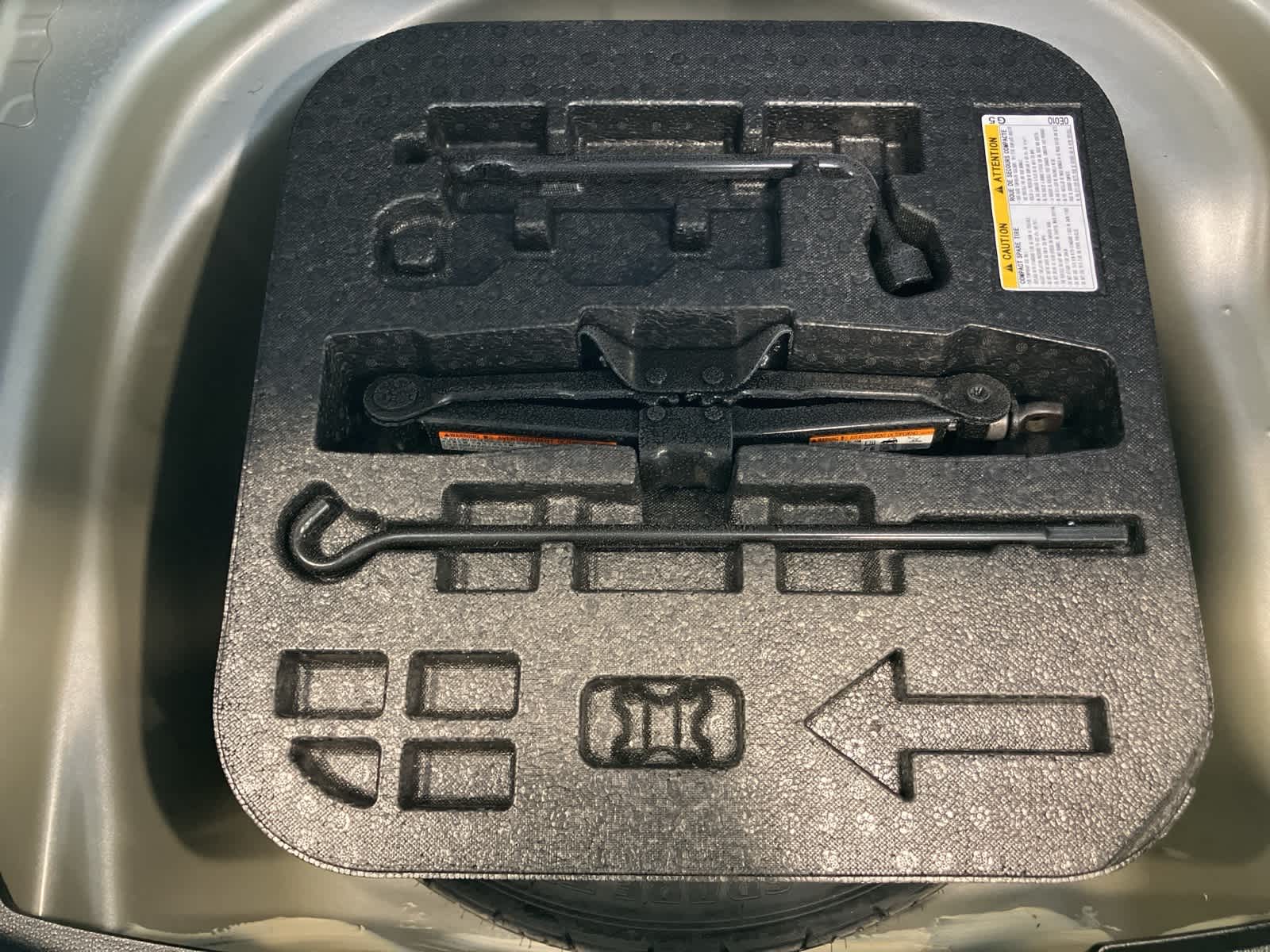 Thumbnail: 2025 Toyota Corolla - 24