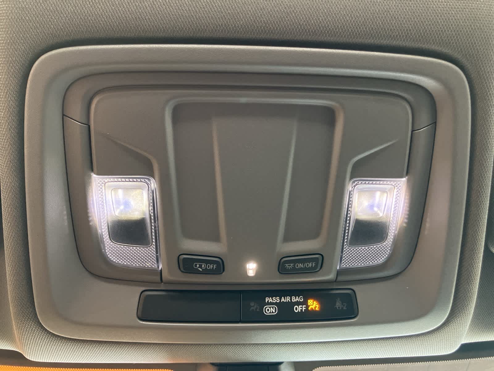 Thumbnail: 2021 Chevrolet Silverado 1500 - 20