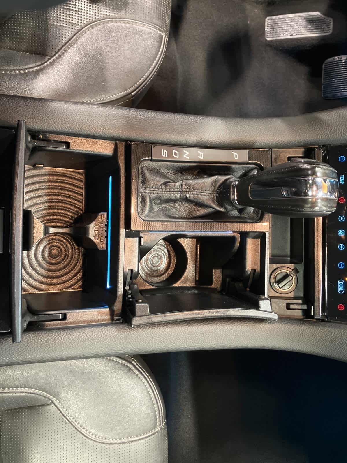 Thumbnail: 2019 Ford Taurus - 21