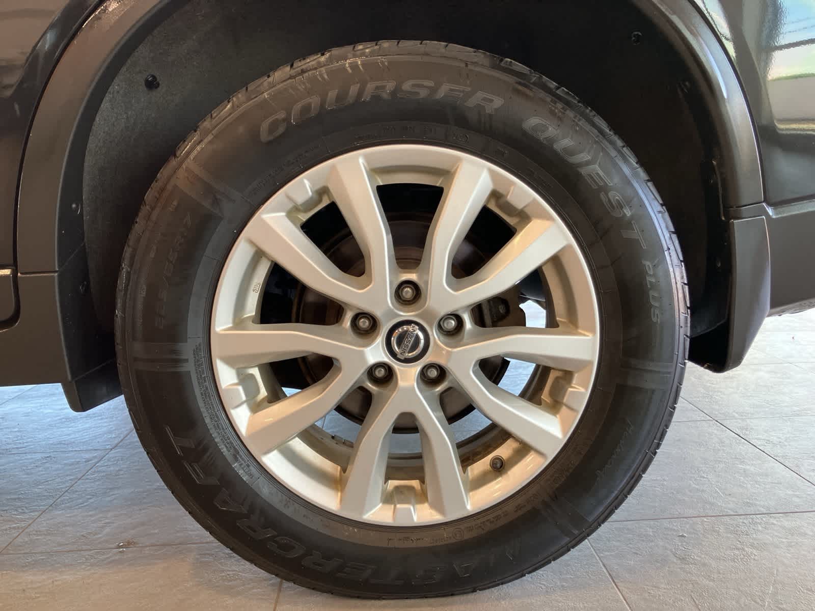 Thumbnail: 2018 Nissan Rogue - 9