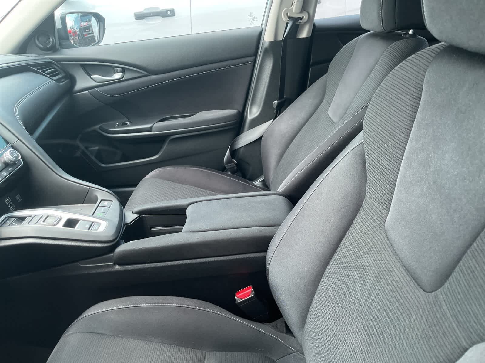 Thumbnail: 2019 Honda Insight - 22