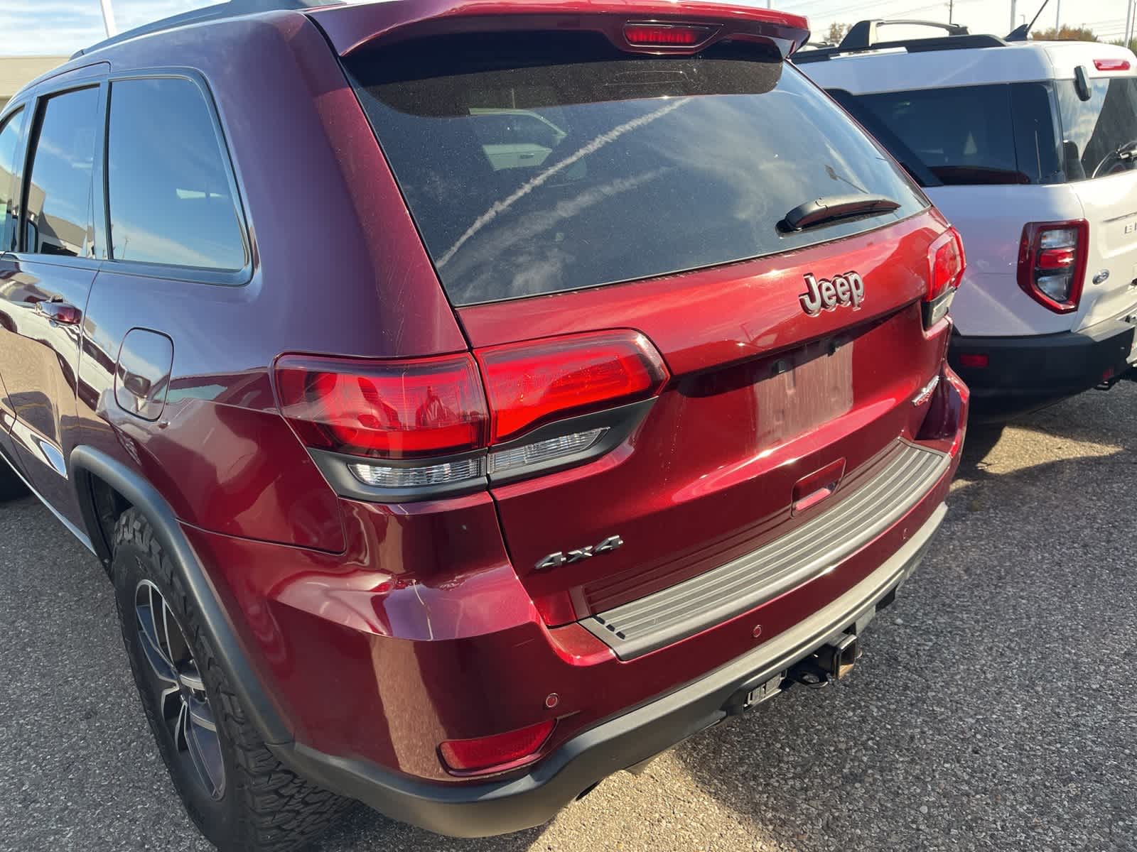 Thumbnail: 2020 Jeep Grand Cherokee - 9
