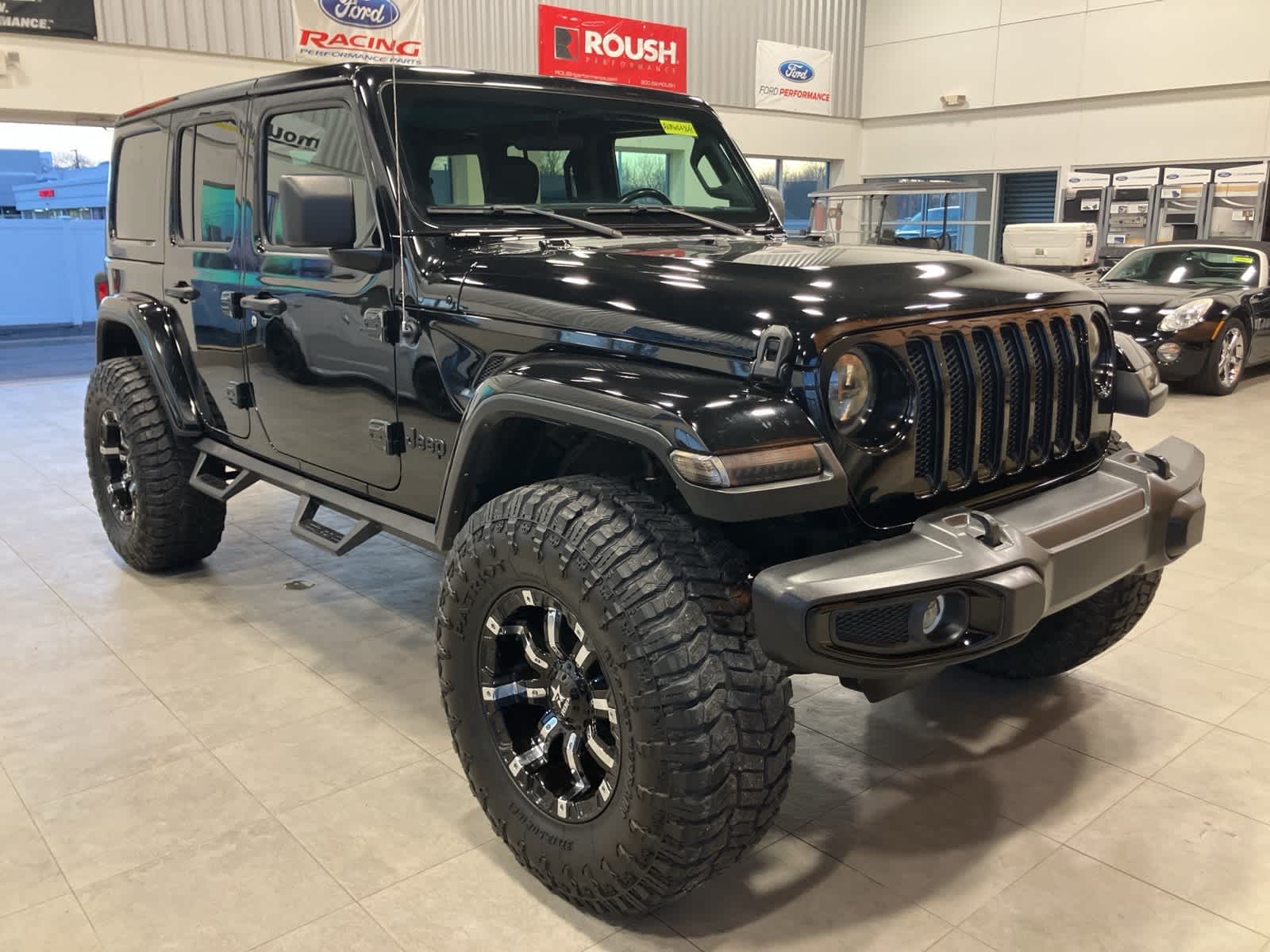 Thumbnail: 2021 Jeep Wrangler - 3