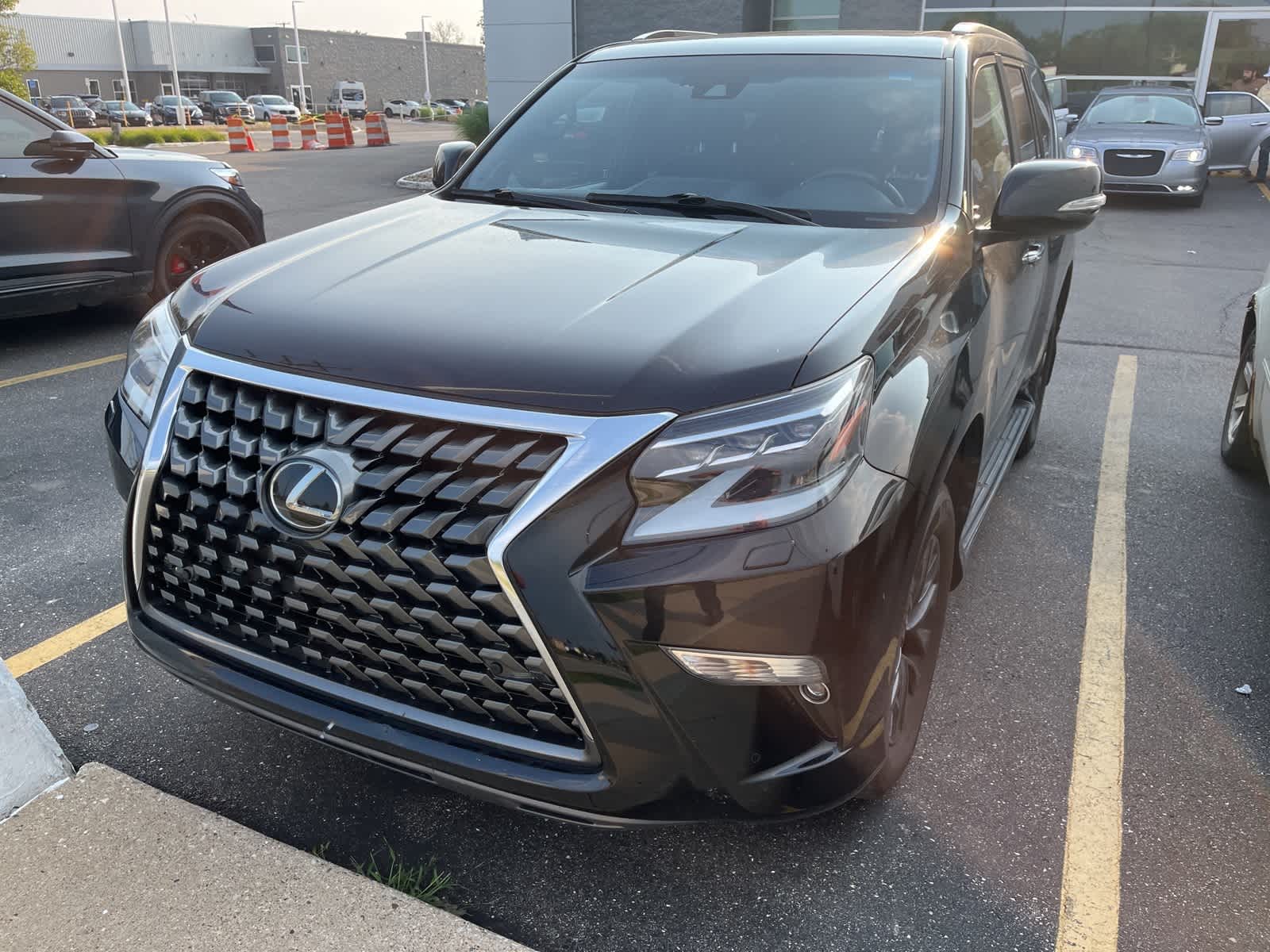 Thumbnail: 2021 Lexus GX - 3