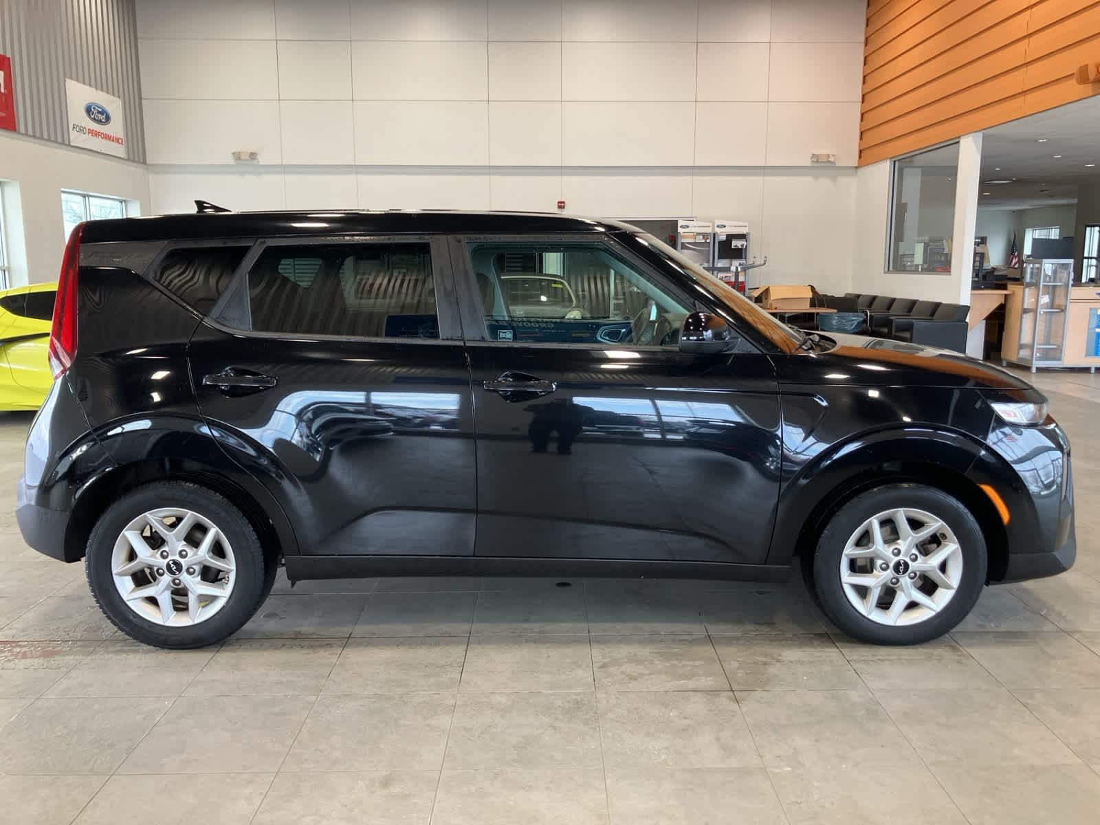 Thumbnail: 2022 Kia Soul - 4