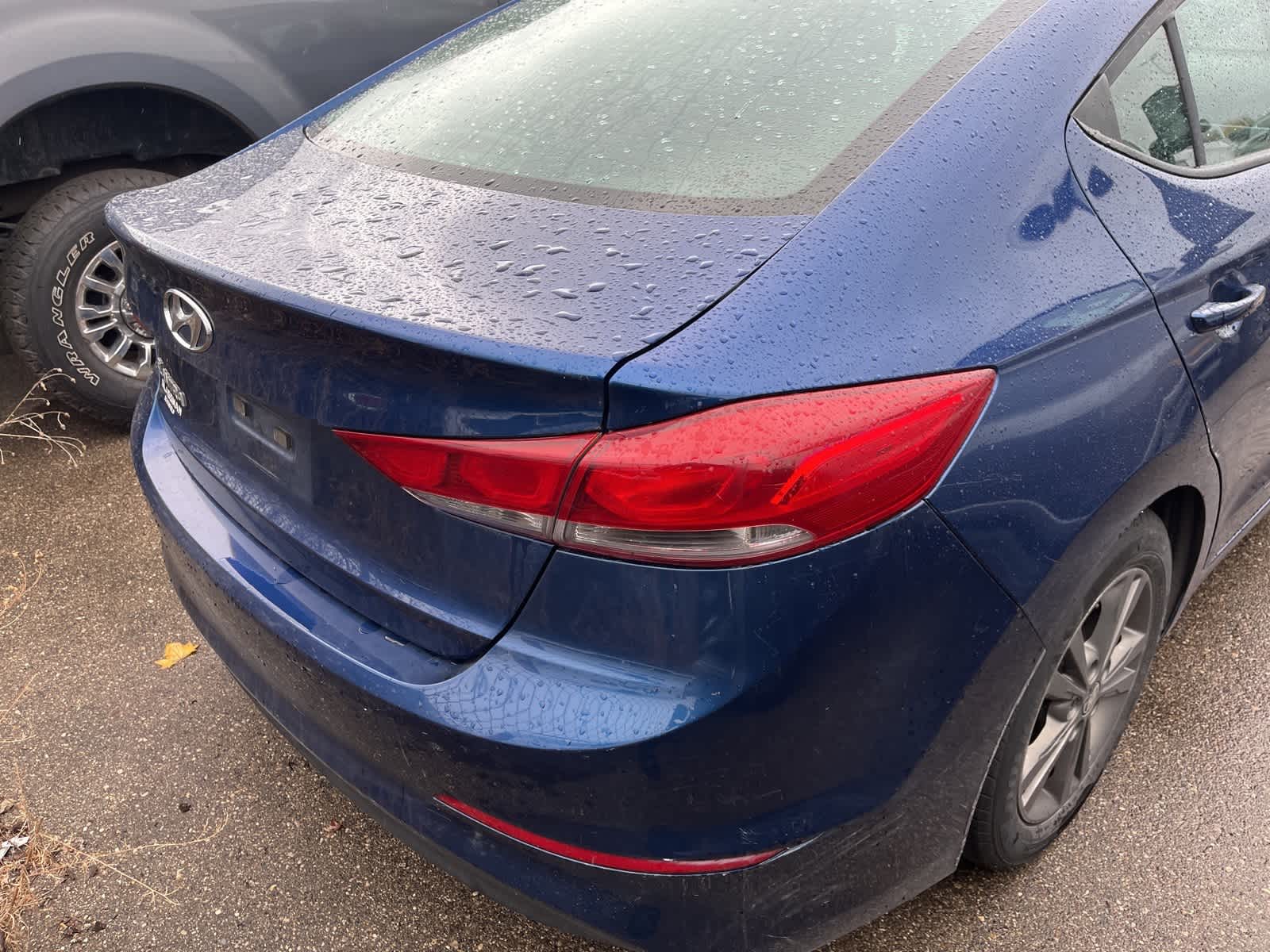Thumbnail: 2017 Hyundai Elantra - 11