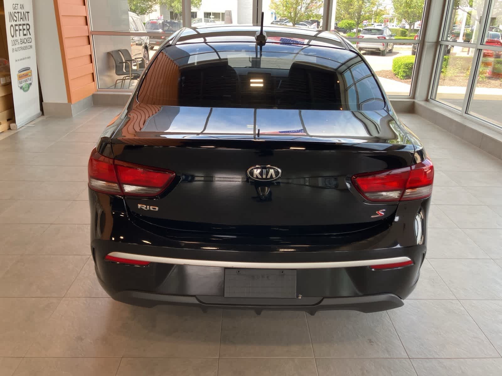 Thumbnail: 2021 Kia Rio - 6