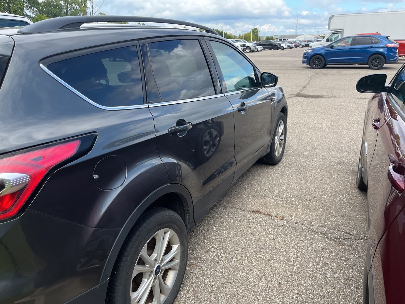 Thumbnail: 2017 Ford Escape - 15