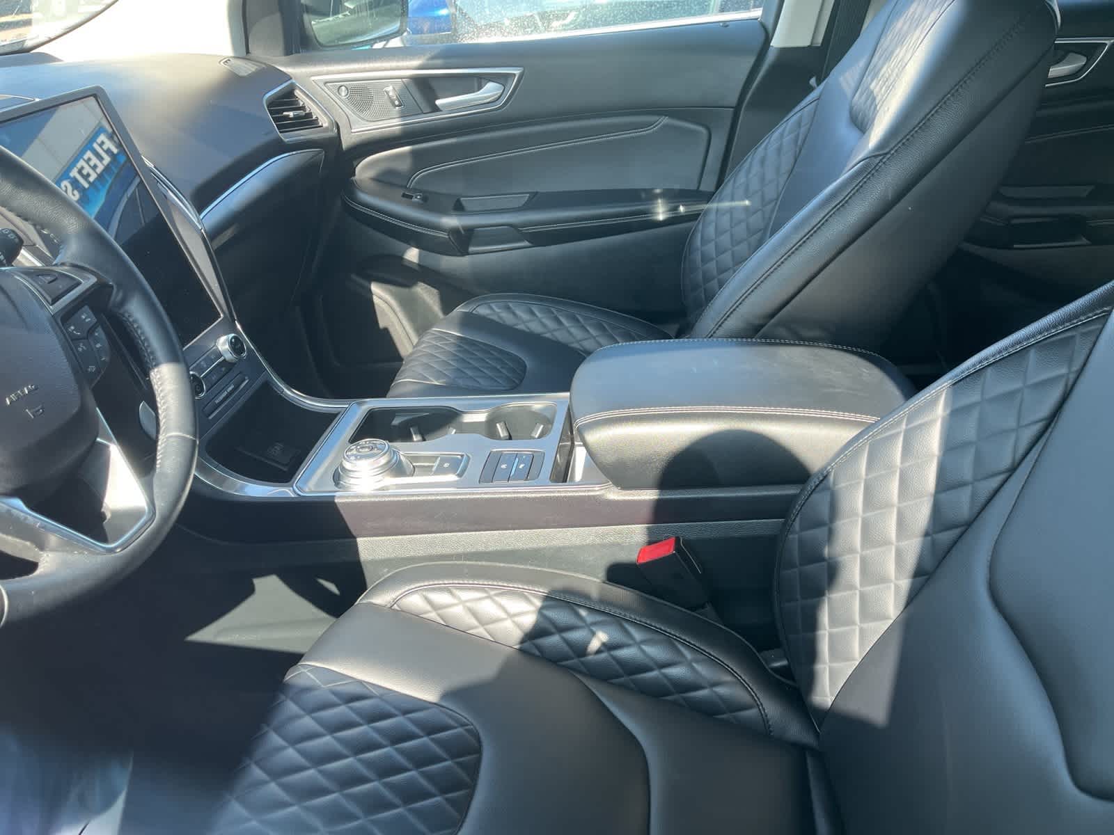 2024 Ford Edge Titanium 24