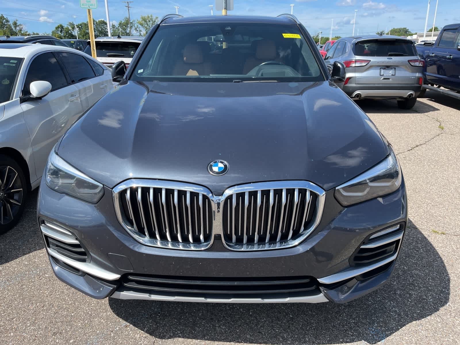 Thumbnail: 2019 BMW X5 - 21