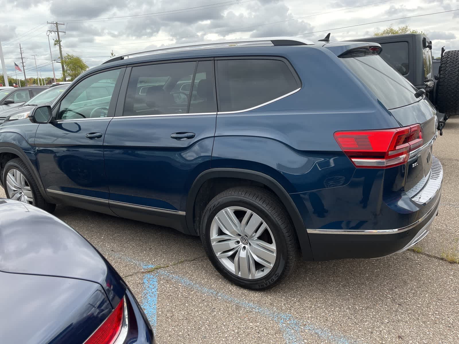 Thumbnail: 2019 Volkswagen Atlas - 7