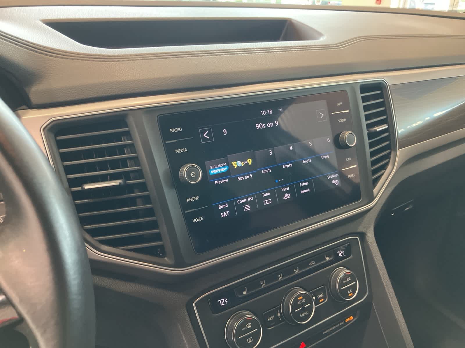 Thumbnail: 2019 Volkswagen Atlas - 18