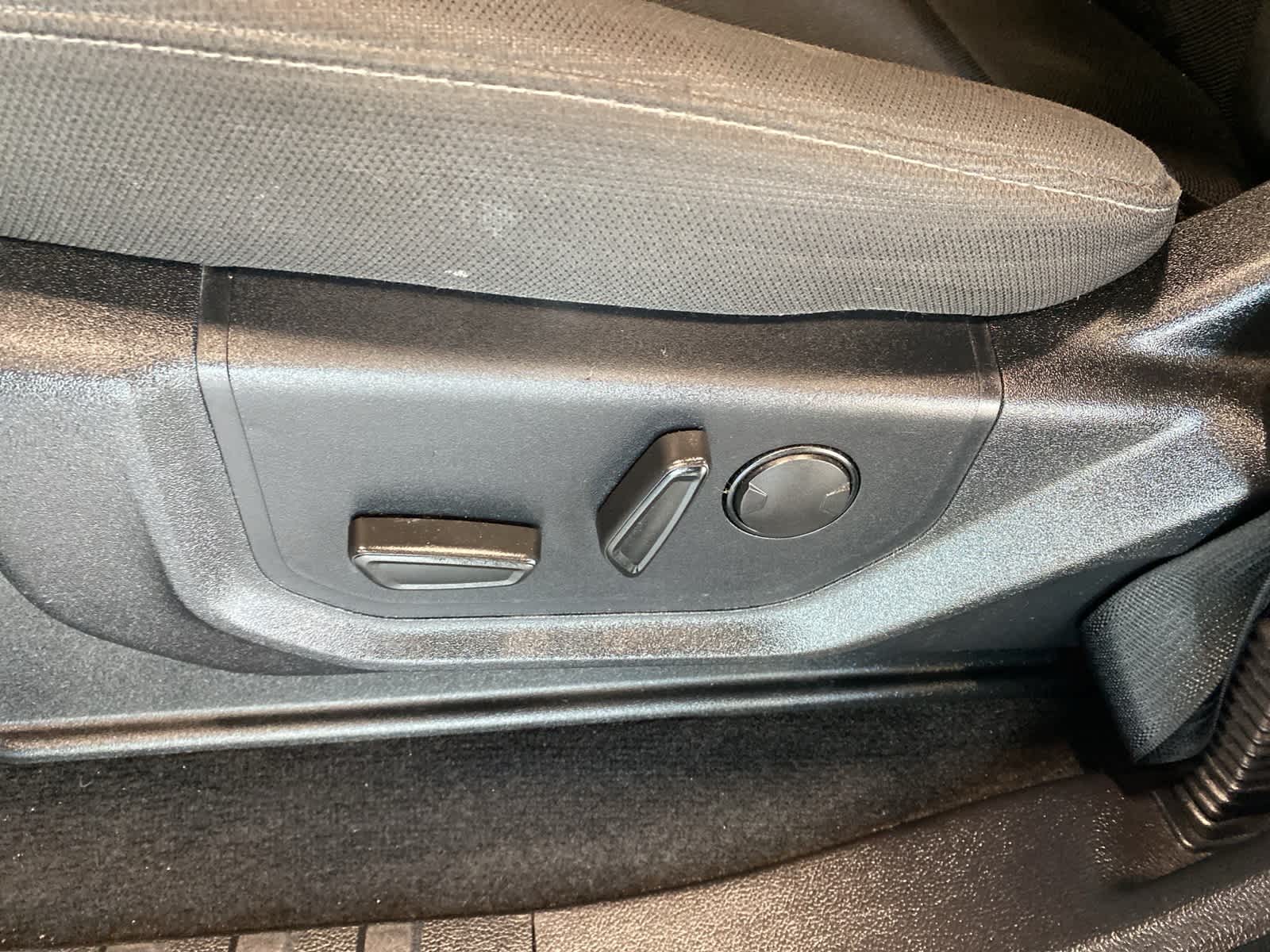 Thumbnail: 2019 Ford F-150 - 16