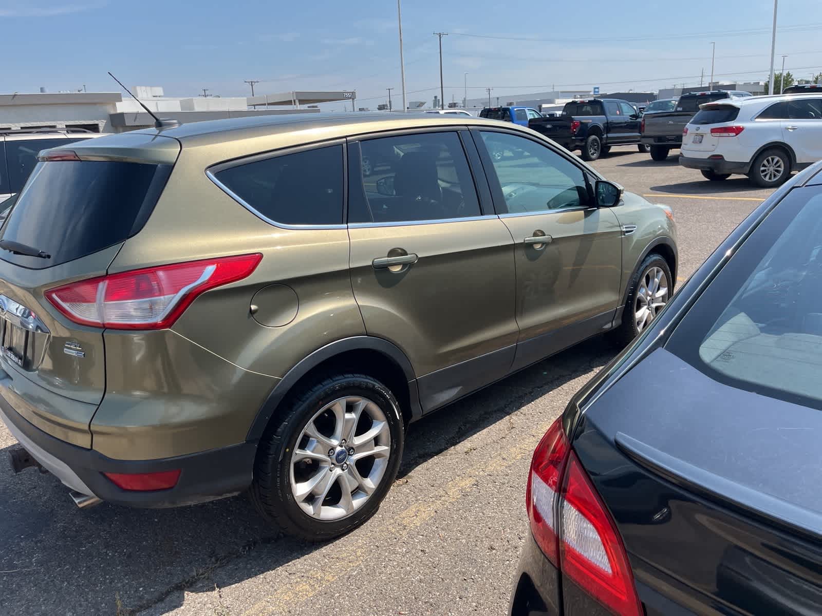 Thumbnail: 2013 Ford Escape - 14