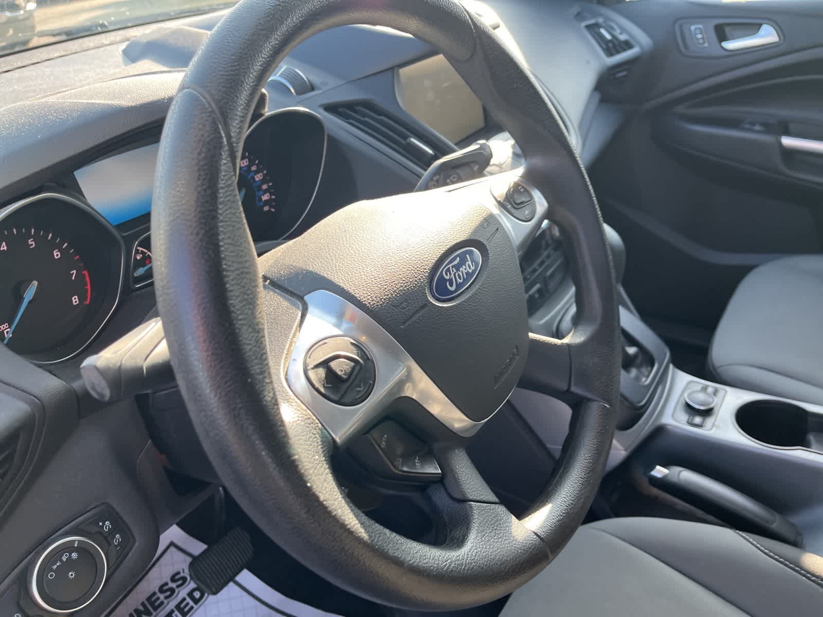 Thumbnail: 2015 Ford Escape - 26