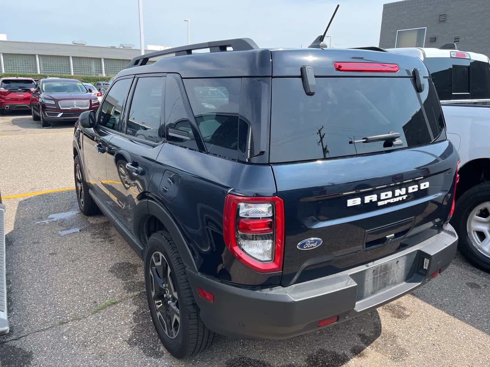 Thumbnail: 2022 Ford Bronco Sport - 5