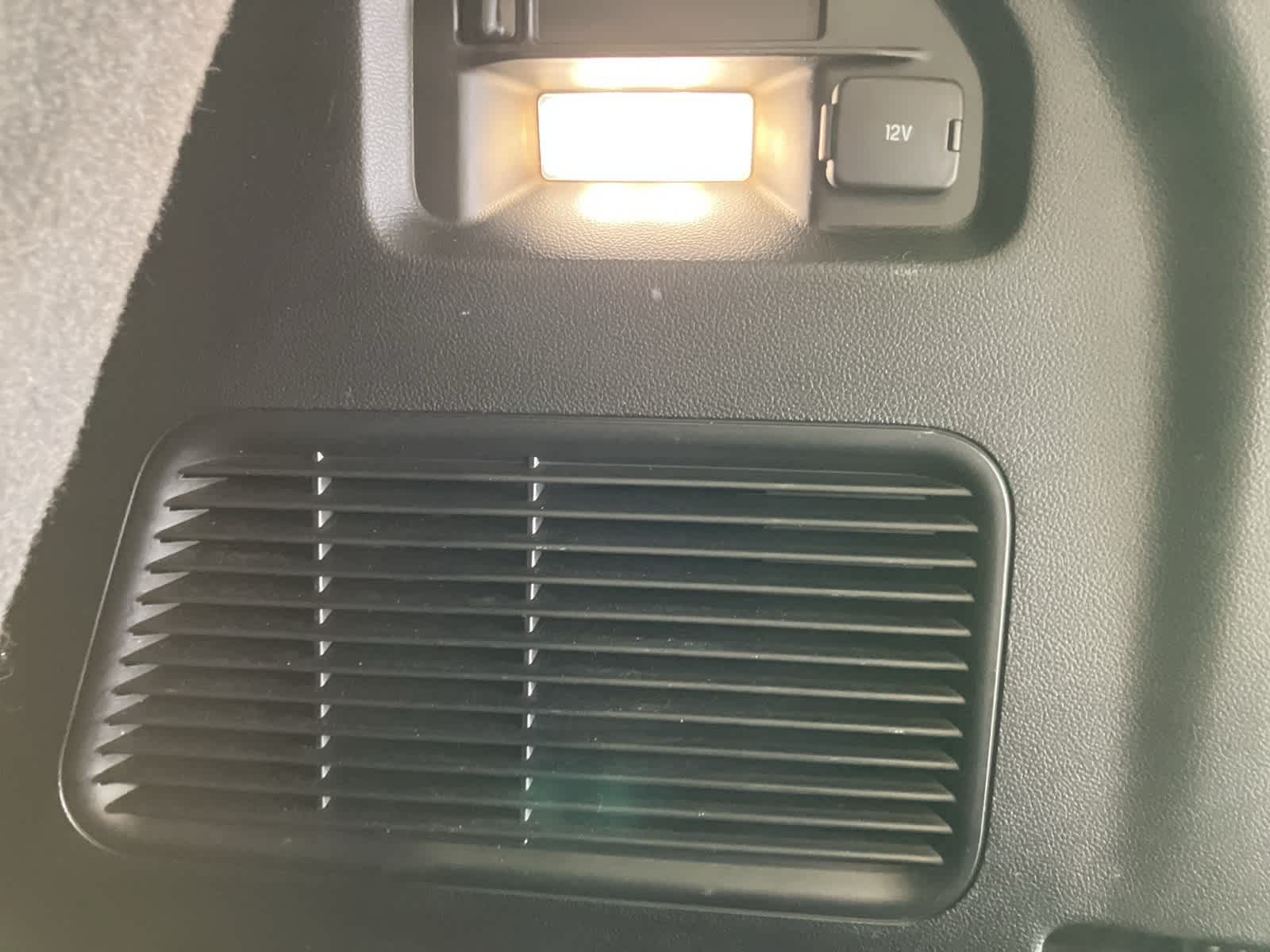 Thumbnail: 2020 Ford Explorer - 27